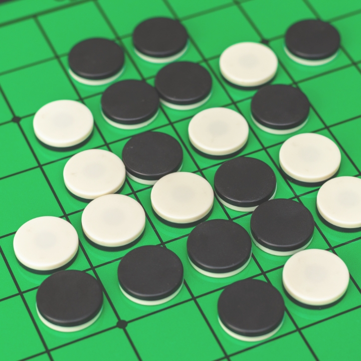 コンテナを利用し１台のサーバーで複数のWebサービスを提供してください。